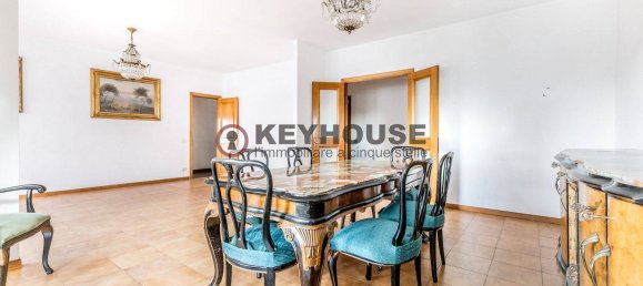 3 bedrooms Apartment in Rome, Italy No. 112630 5