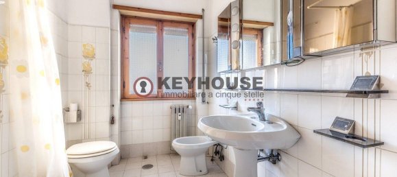 3 bedrooms Apartment in Rome, Italy No. 112630 18