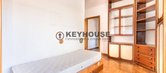3 bedrooms Apartment in Rome, Italy No. 112630 12