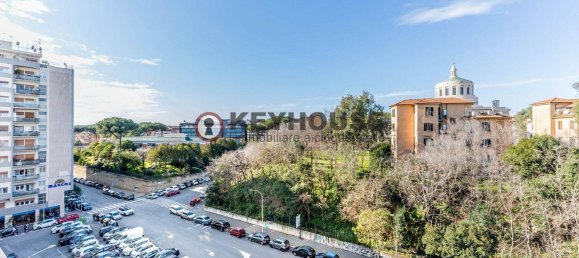 3 bedrooms Apartment in Rome, Italy No. 112630 26