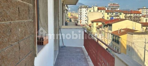 2 chambres Appartement à Florence, Italy No. 49006 8