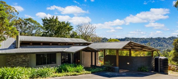 6 bedrooms House in Maleny, Australia No. 410 19