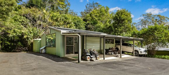 6 bedrooms House in Maleny, Australia No. 410 29