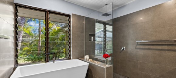 6 bedrooms House in Maleny, Australia No. 410 21