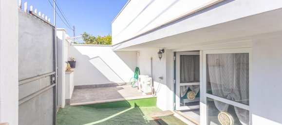 Studio in Fiumicino, Italy No. 280456 2