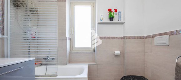 Apartamento T2 em Rome, Italy N.º 63357 13