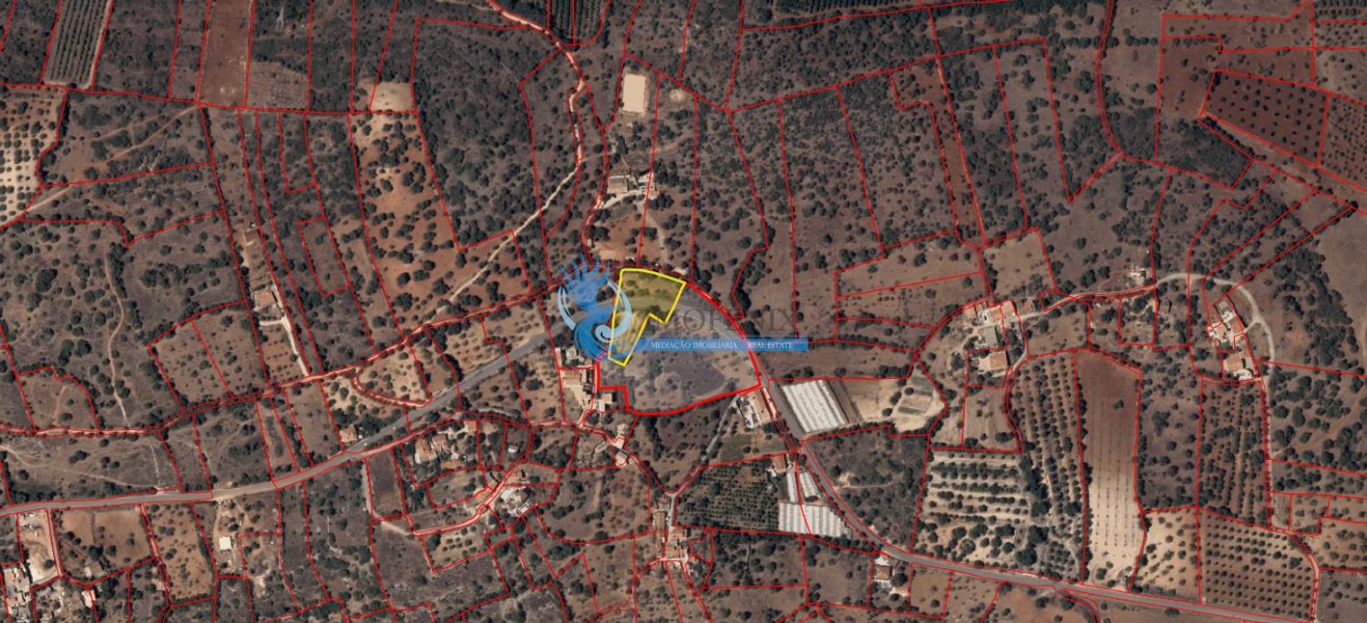  Land in Albufeira, Portugal No. 206798