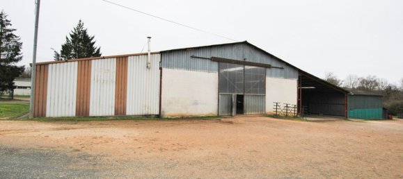 3 bedrooms House in Santranges, France No. 75656 3