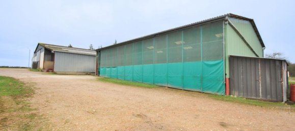 3 bedrooms House in Santranges, France No. 75656 6