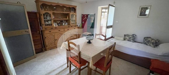 3 bedrooms Villa in Pietradefusi, Italy No. 262084 6