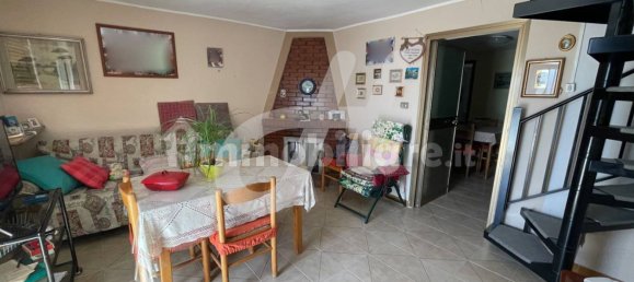 3 bedrooms Villa in Pietradefusi, Italy No. 262084 3