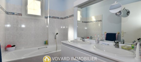 Дом с 7 спальнями в Гросле, Франция № 112025 8