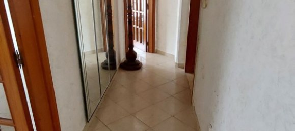 3-salle Appartement à Bari, Italy No. 43360 12