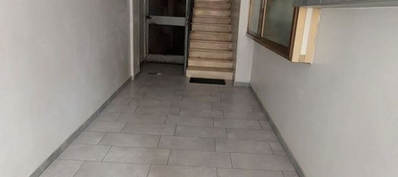 3-salle Appartement à Bari, Italy No. 43360 14