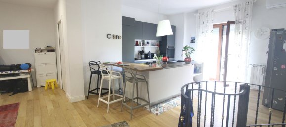 5 غرف نوم منزل ذو طابقين في Rome, Italy رقم 335775 2