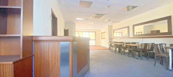 Gewerbliche Immobilie in A Coruna, Spain 246m², Nr. 43308 18