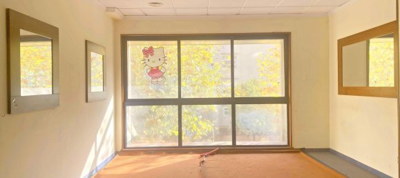 Gewerbliche Immobilie in A Coruna, Spain 246m², Nr. 43308 29