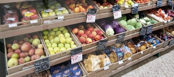 Imóvel comercial de 4 divisões em Pontedera, Italy N.º 24193 2