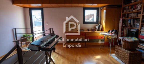 4 bedrooms House in Figueres, Spain No. 113569 9
