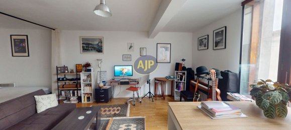 Estudio en Bordeaux, France No. 340074 2