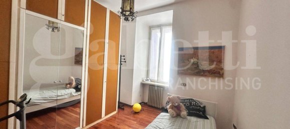 5 Schlafzimmer Wohnung in Erba, Italy, Nr. 312782 18