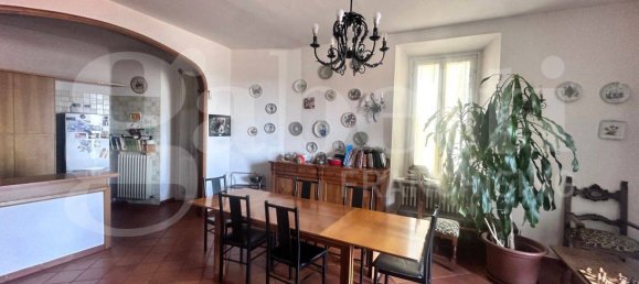 5 Schlafzimmer Wohnung in Erba, Italy, Nr. 312782 11