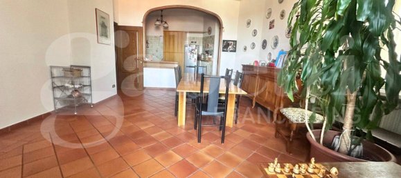 5 Schlafzimmer Wohnung in Erba, Italy, Nr. 312782 27