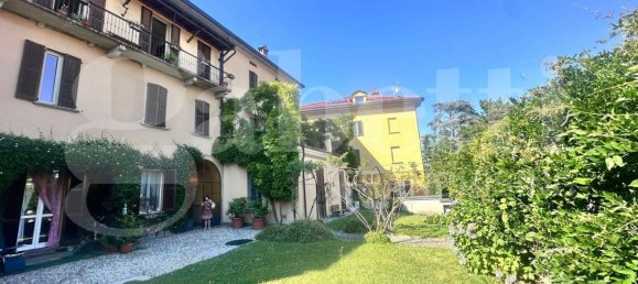 5 Schlafzimmer Wohnung in Erba, Italy, Nr. 312782 8