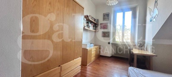 5 Schlafzimmer Wohnung in Erba, Italy, Nr. 312782 29