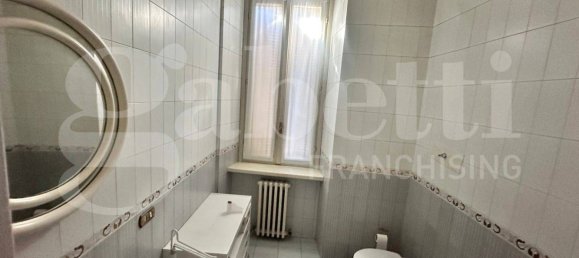 5 Schlafzimmer Wohnung in Erba, Italy, Nr. 312782 10