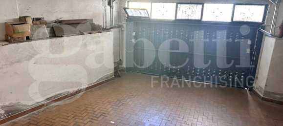 5 Schlafzimmer Wohnung in Erba, Italy, Nr. 312782 23