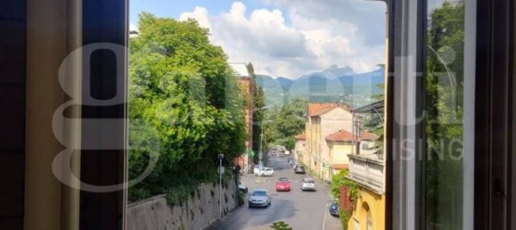 5 Schlafzimmer Wohnung in Erba, Italy, Nr. 312782 38