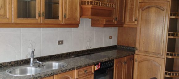 5 Schlafzimmer Doppelhaus in Arteixo, Spain, Nr. 141143 8