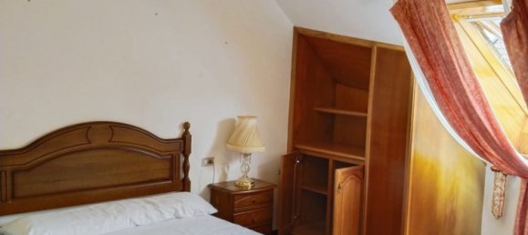 5 Schlafzimmer Doppelhaus in Arteixo, Spain, Nr. 141143 31