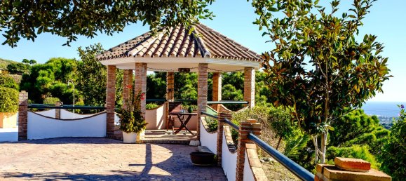 Terreno em Estepona, Spain 5000 m² N.º 100786 3