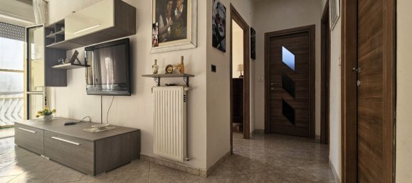 Квартира с 3 спальнями в Неаполь, Италия № 336318 4