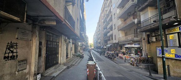 Квартира с 3 спальнями в Неаполь, Италия № 336318 2