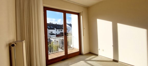 6 rooms Townhouse in Wiesbaden, Germany No. 21242 14
