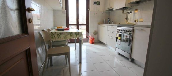 2 bedrooms Apartment in Rho, Italy No. 282309 6