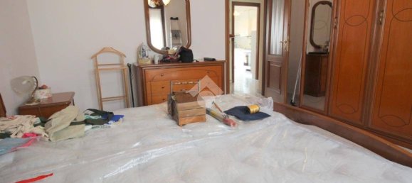 2 bedrooms Apartment in Rho, Italy No. 282309 11