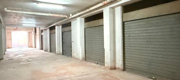 Propriété commerciale à Trani, Italy 45m² No. 339573 5