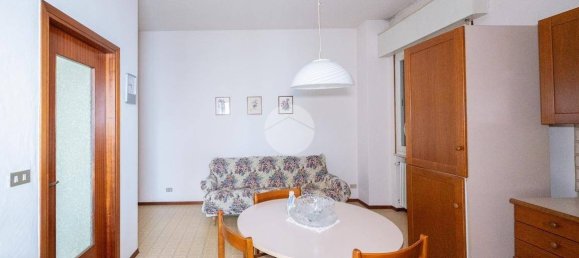 3 Schlafzimmer Villa in Curtatone, Italy, Nr. 338771 29