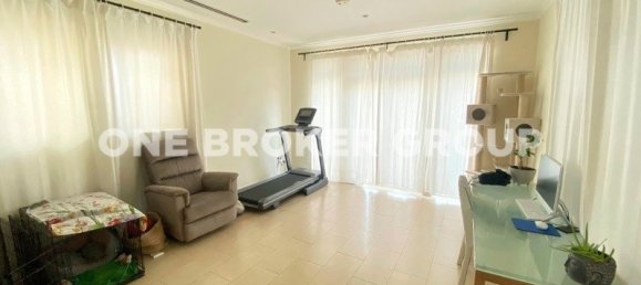3 bedrooms Villa in Jumeirah Park, UAE No. 1535 7