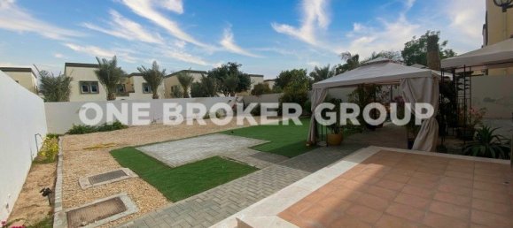 3 bedrooms Villa in Jumeirah Park, UAE No. 1535 4