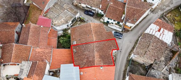 3 bedrooms House in Miranda do Corvo, Portugal No. 10627 3