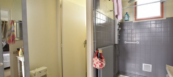 3 Schlafzimmer Haus in Le Donjon, France, Nr. 205787 11