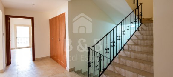 4 bedrooms Villa in Al Hamra Village, UAE No. 5971 9