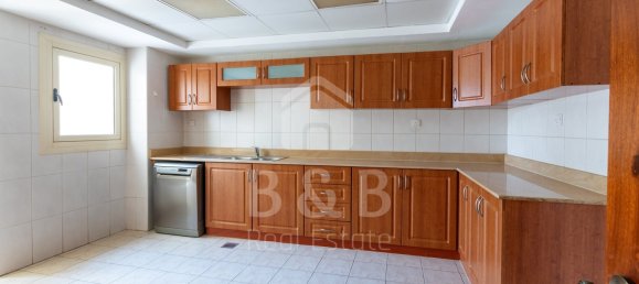 4 bedrooms Villa in Al Hamra Village, UAE No. 5971 12