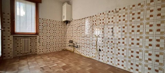 5 bedrooms Apartment in Grumolo delle Abbadesse, Italy No. 341063 3
