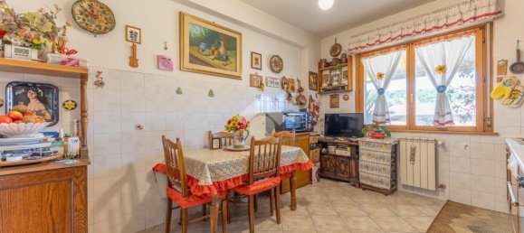 3 Schlafzimmer Wohnung in Fonte Nuova, Italy, Nr. 298312 22